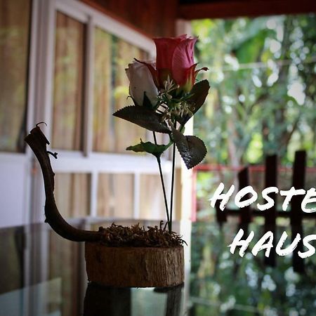 Hostel Haus Puerto Iguazú Dış mekan fotoğraf